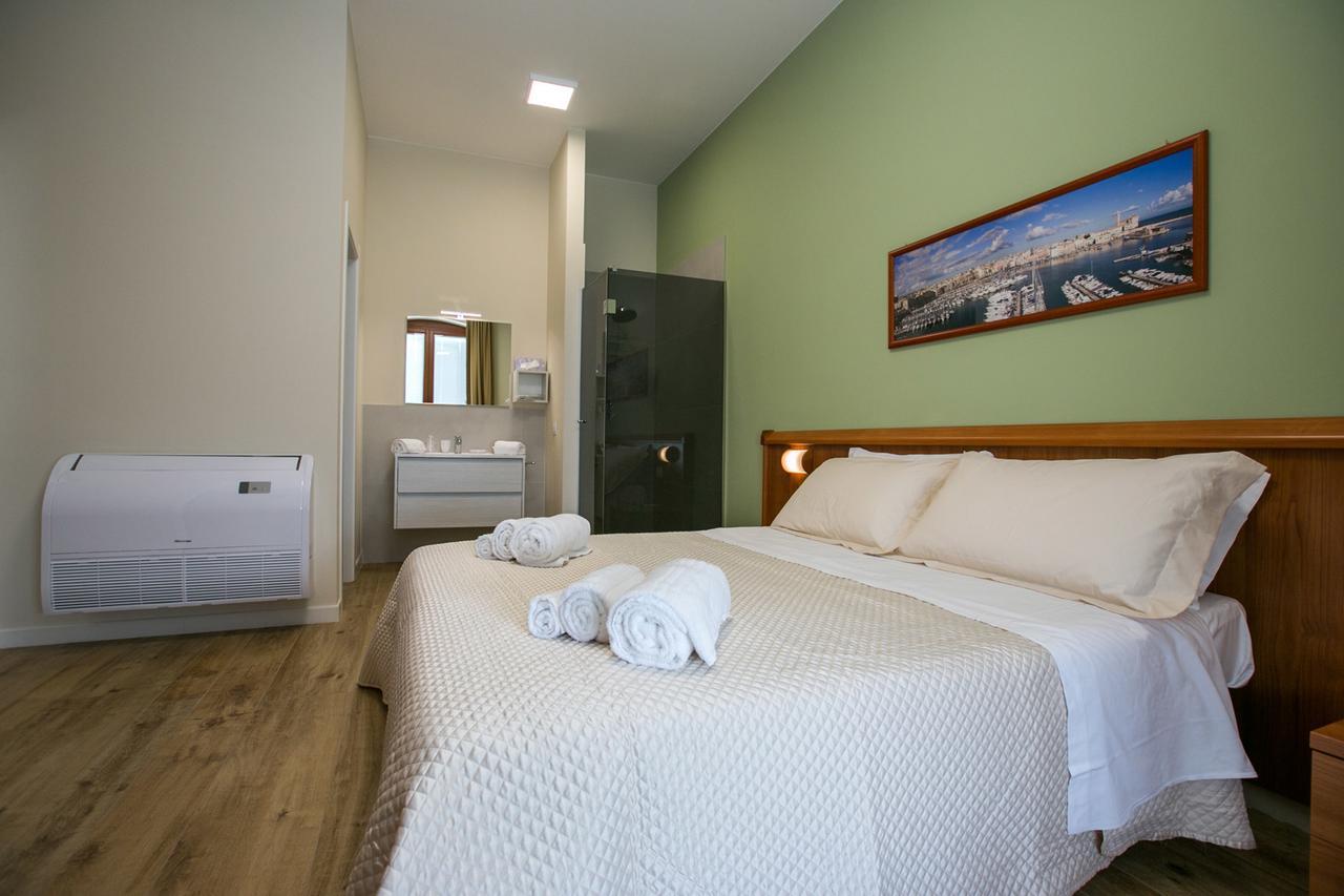 Residence Трани Екстериор снимка